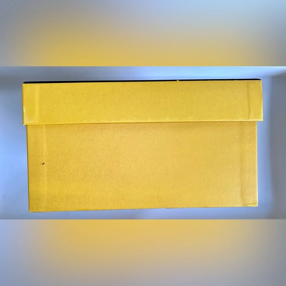 SOLD—Fendi FFreedom NIB Yellow Pumps Heels 38 UK5 - Picture 3 of 15